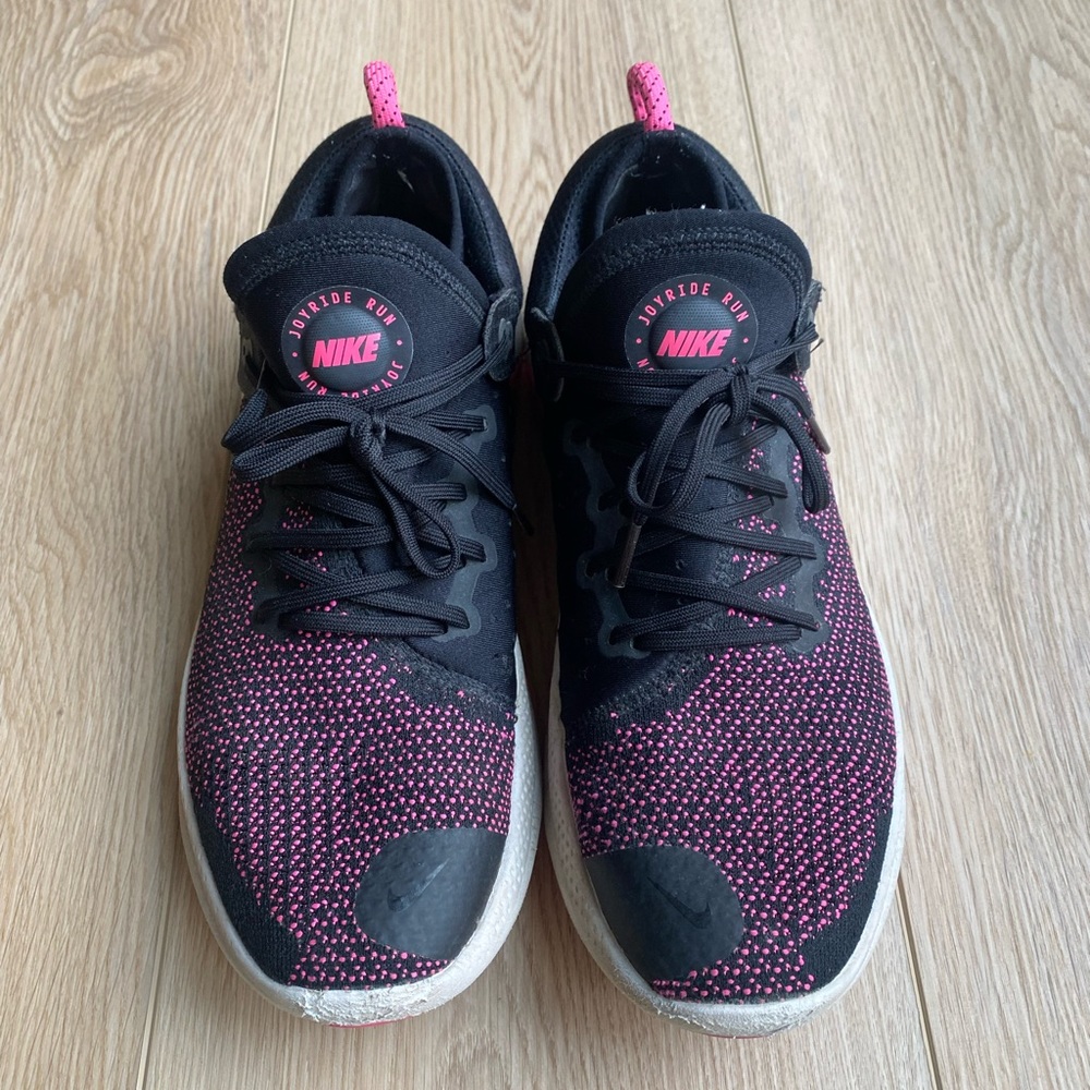 Nike Joyride Run Flyknit “Pink Blast”